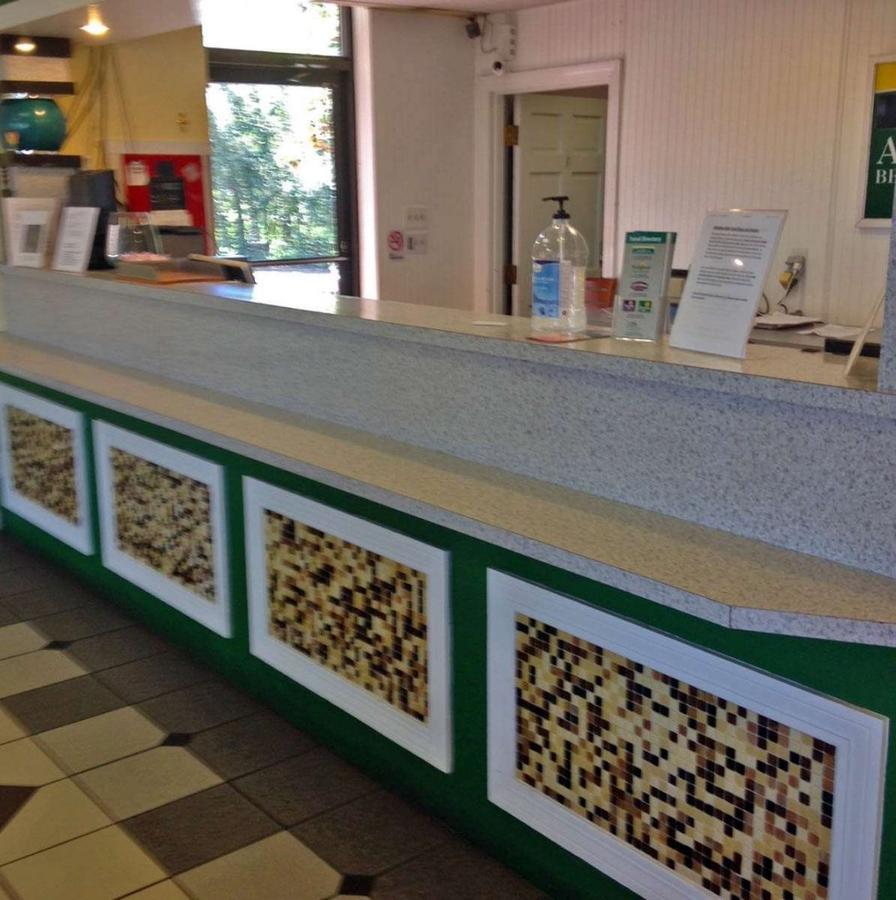 Budgetel Inn And Suites Birmingham Extérieur photo