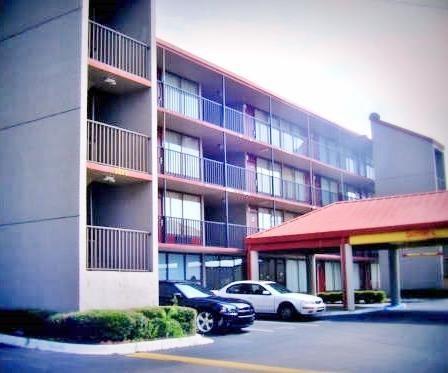 Budgetel Inn And Suites Birmingham Extérieur photo